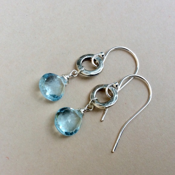 Sterling Silver Earrings Sundance Charm - Picture 5 of 5